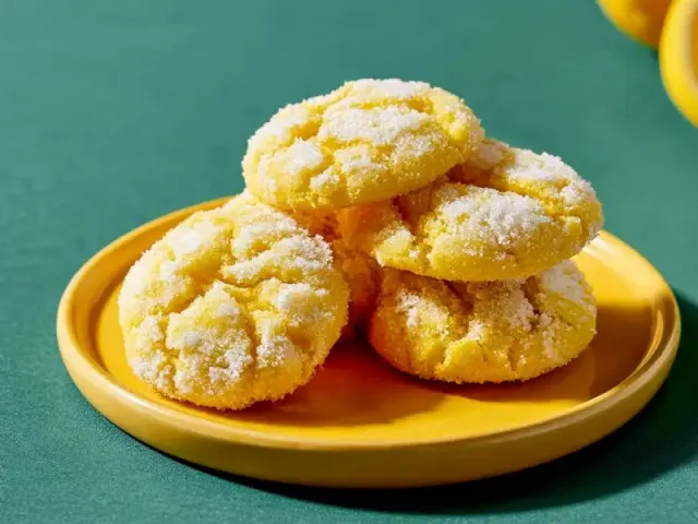 Easy Lemon Sugar Cookies That Keep Their Shape