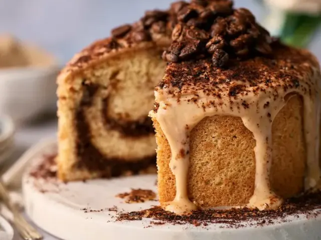 Espresso Swirl Coffee Cake: Tender Crumb & Bold Swirl