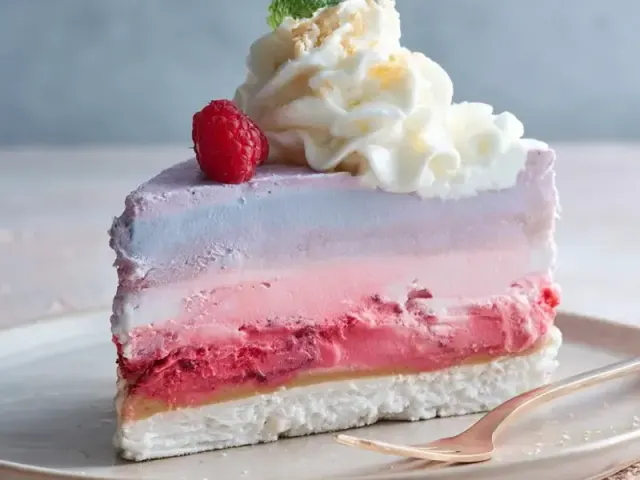 How to Make a Pastel Ombre Ice Cream Cake