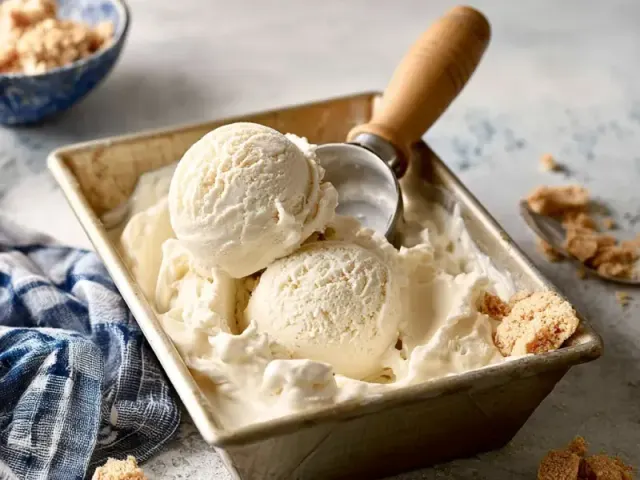 No-Churn Vanilla Ice Cream: Silky, Simple, and Egg-Free